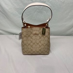 Coach Signature Small Town Bucket